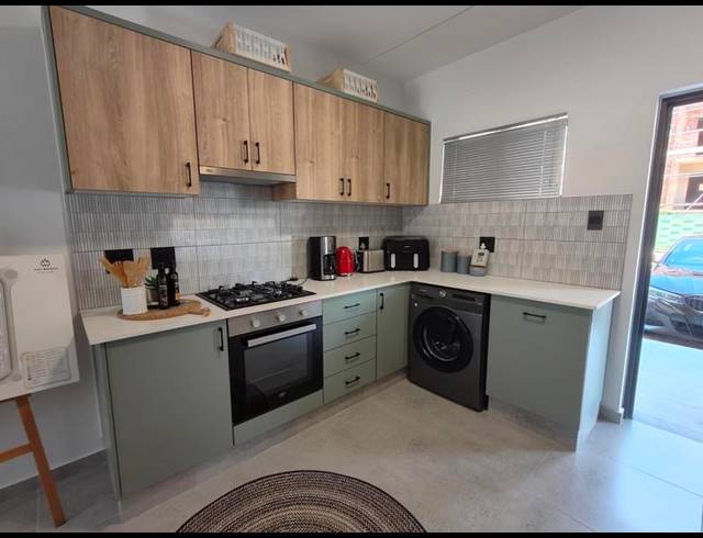 2 BEDROOM APARTMENT FOR SALE IN KYALAMI